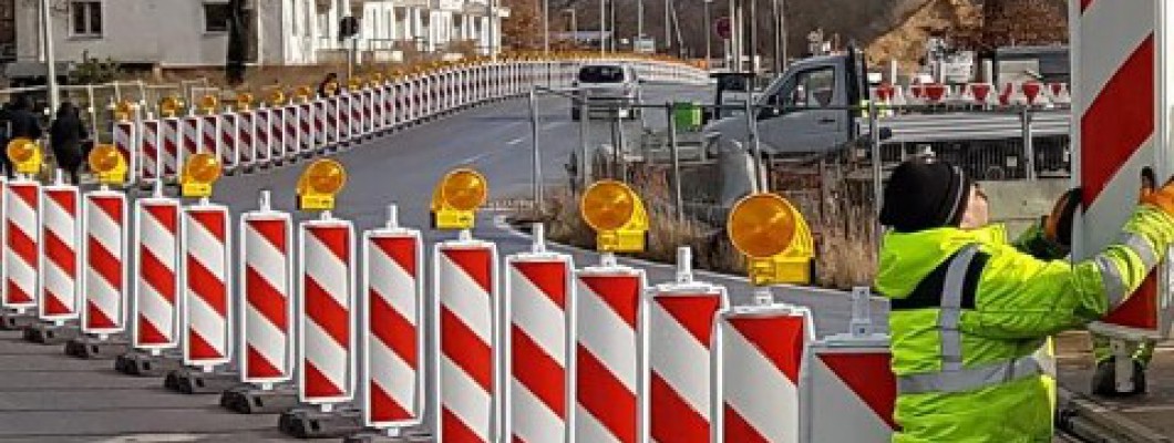 Traffic Warning Light PowerNox, Germany